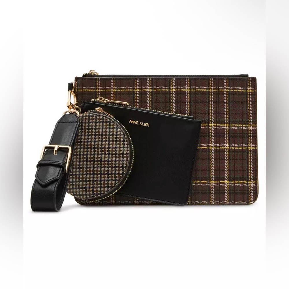 Anne Klein Women’s Zipper Wristlet. Brown/Gold.